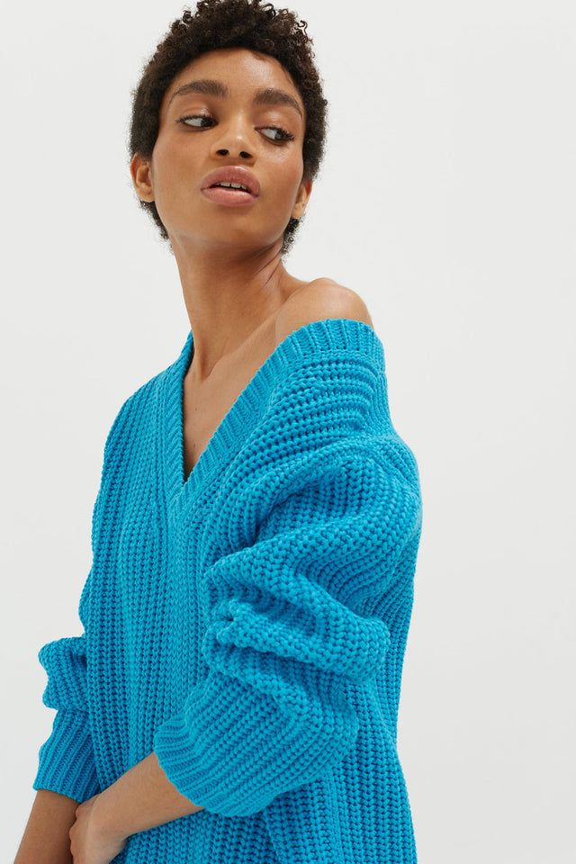 Blue Le Soir V Neck Sweater image 6