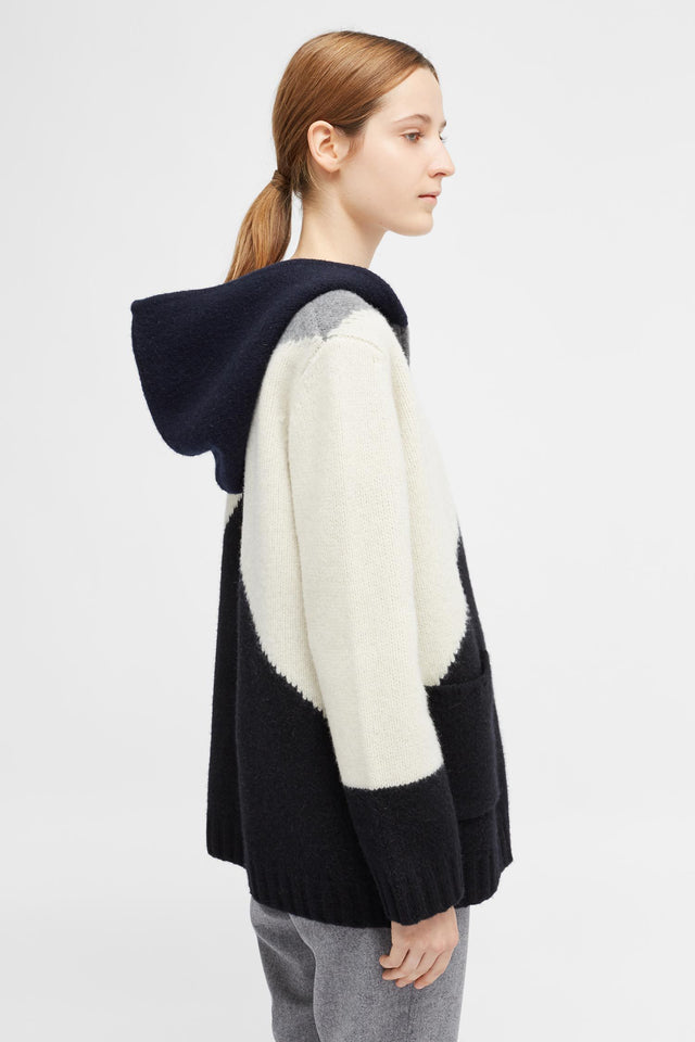 Black Mexicano Coatigan image 4