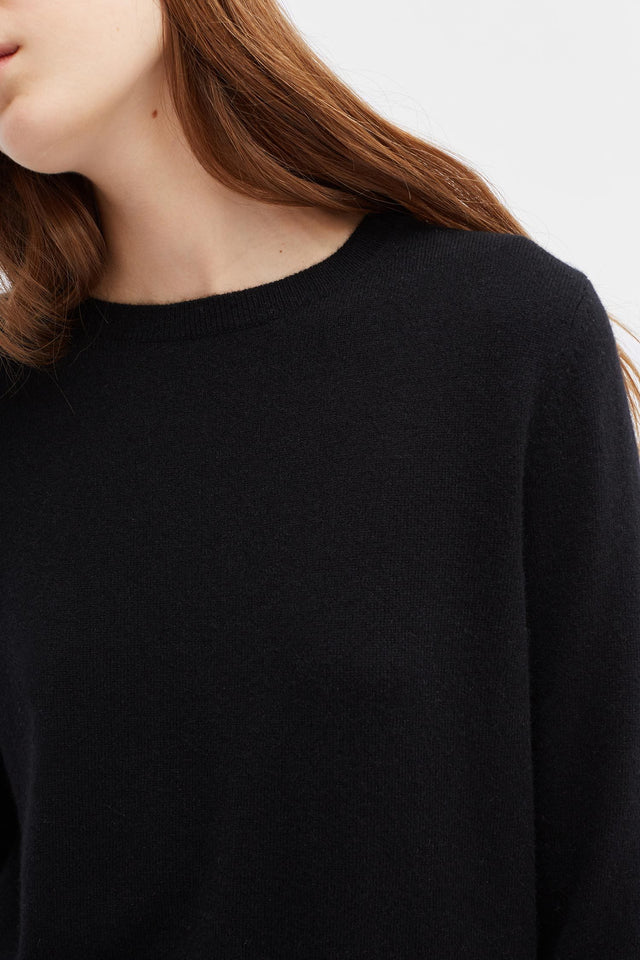 Black Cashmere Crew Sweater image 4